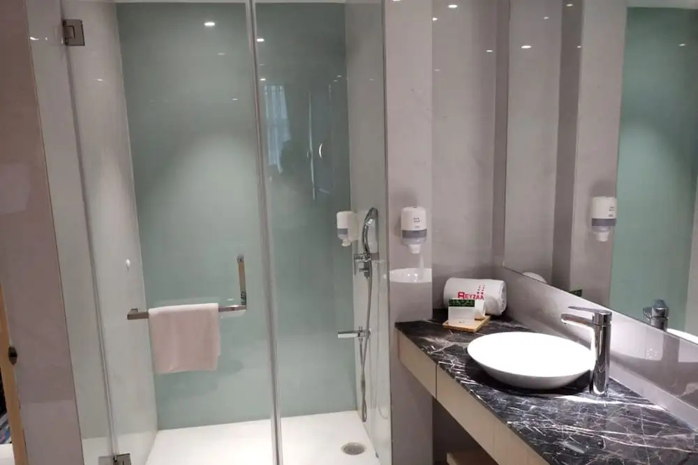 BEYZAA HOTEL AND SUITES