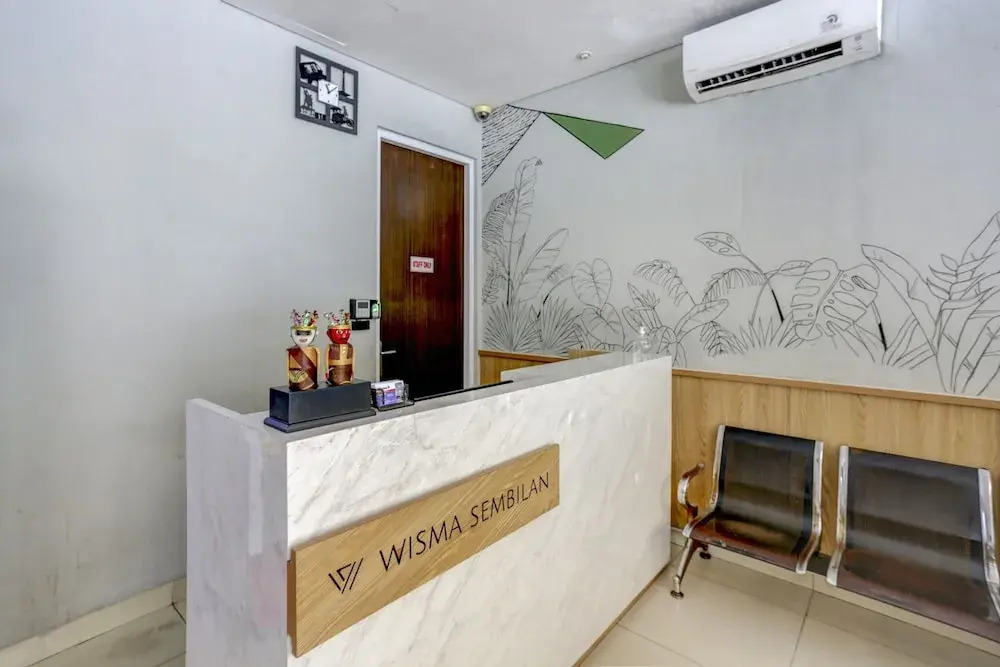 Wisma Kebon Kacang 9 by OYO Rooms