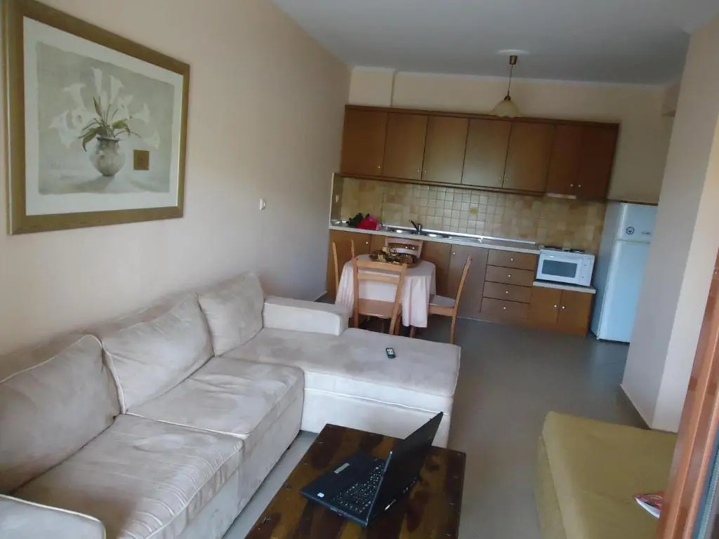 Almini Apartments