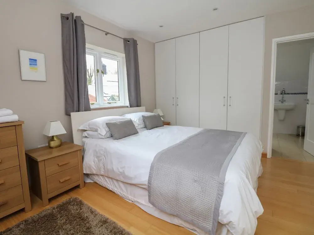 Cholwell Barn Apartment