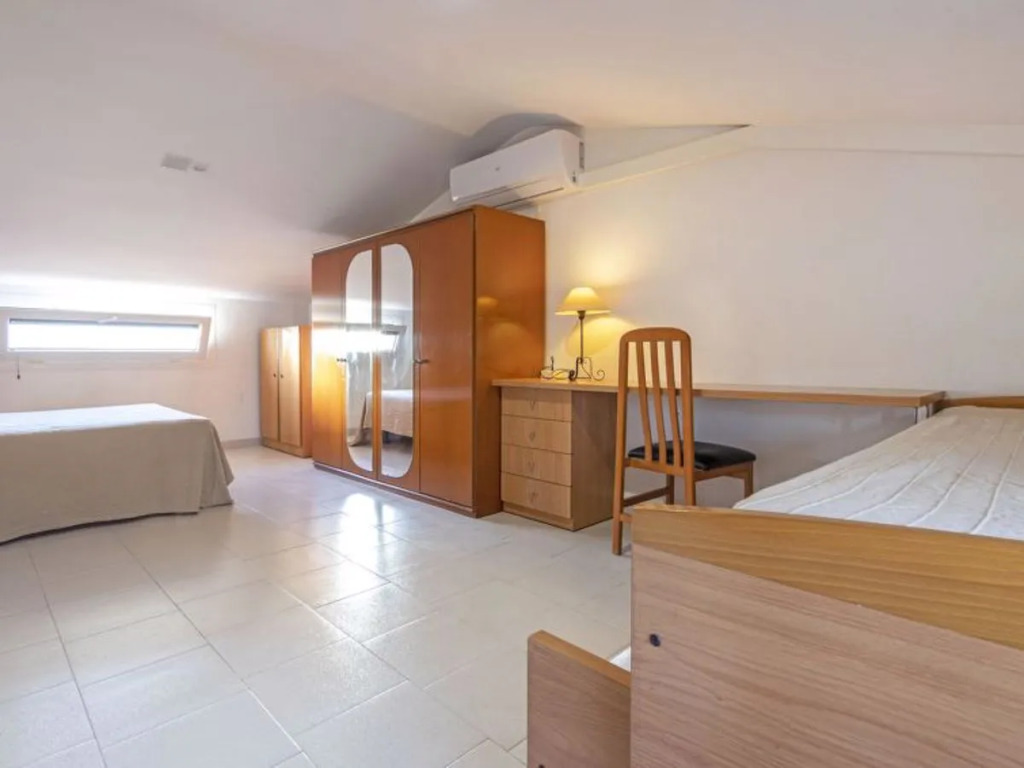 House Llaberia Verditz