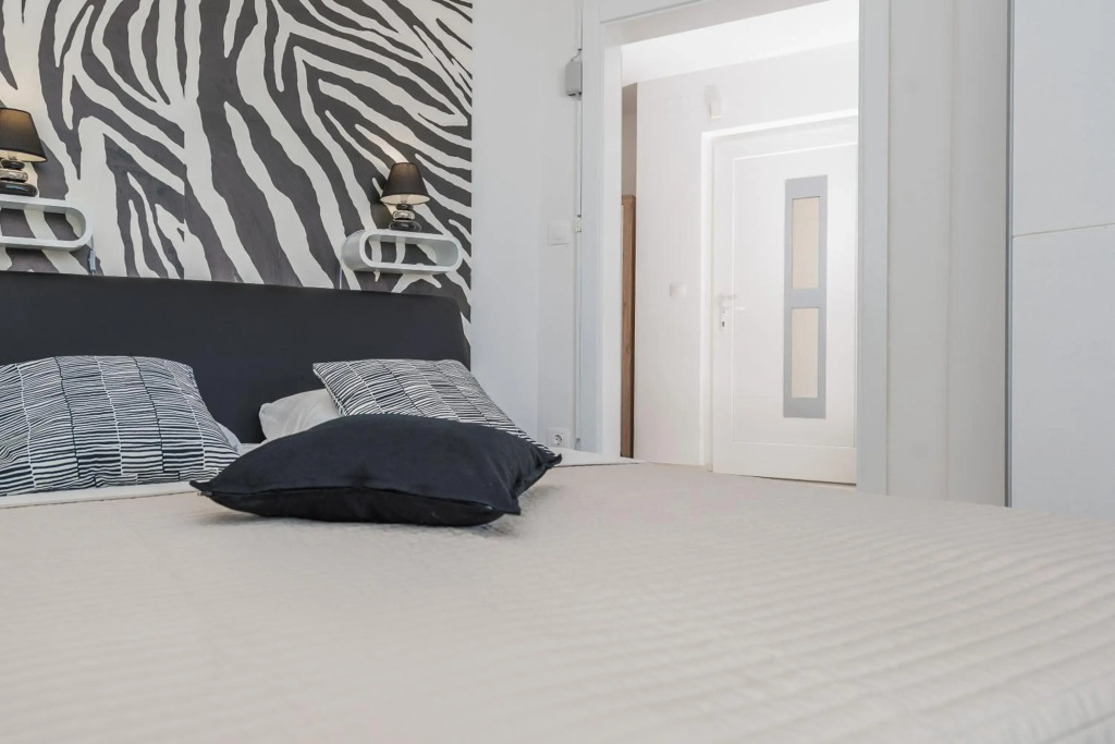 Villa Adria 3 luxury apartment with a pool