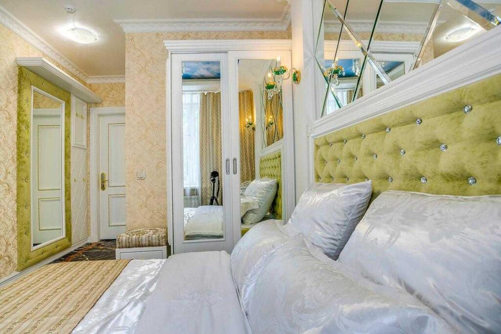 Golden Apartments