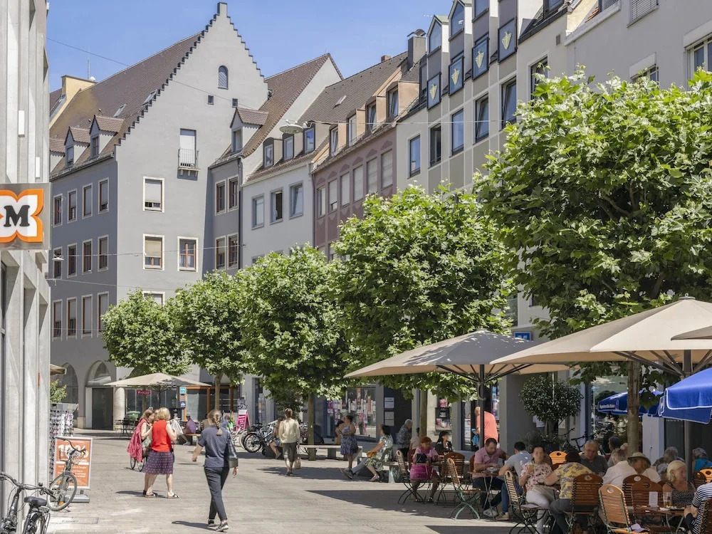 Limehome Augsburg Annastraße