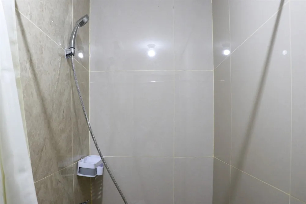 Comfort And Cozy Stay 2Br At 29Th Floor Transpark Cibubur Apartment