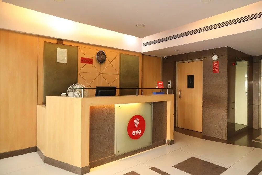 OYO 16260 Hotel Sunny International