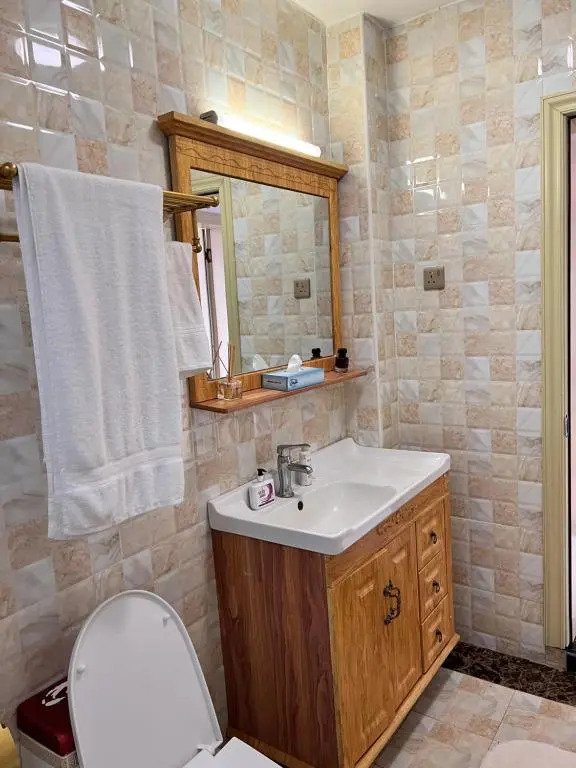 Cozy 1 bedroom Serviced apartment in Nairobi suburbs.