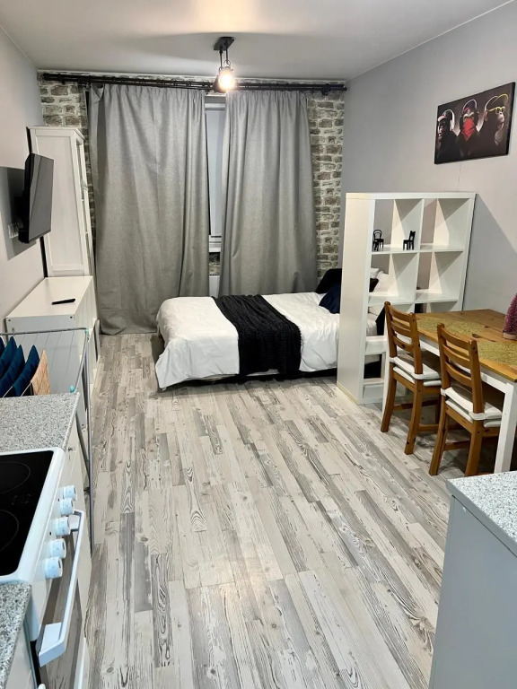 Dayker City на улице Василия Ощепкова