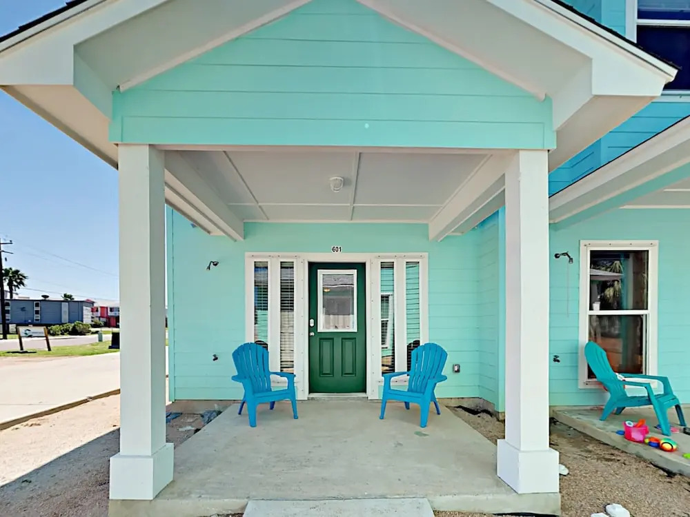 The Commons #601 - Three Bedroom Townhome