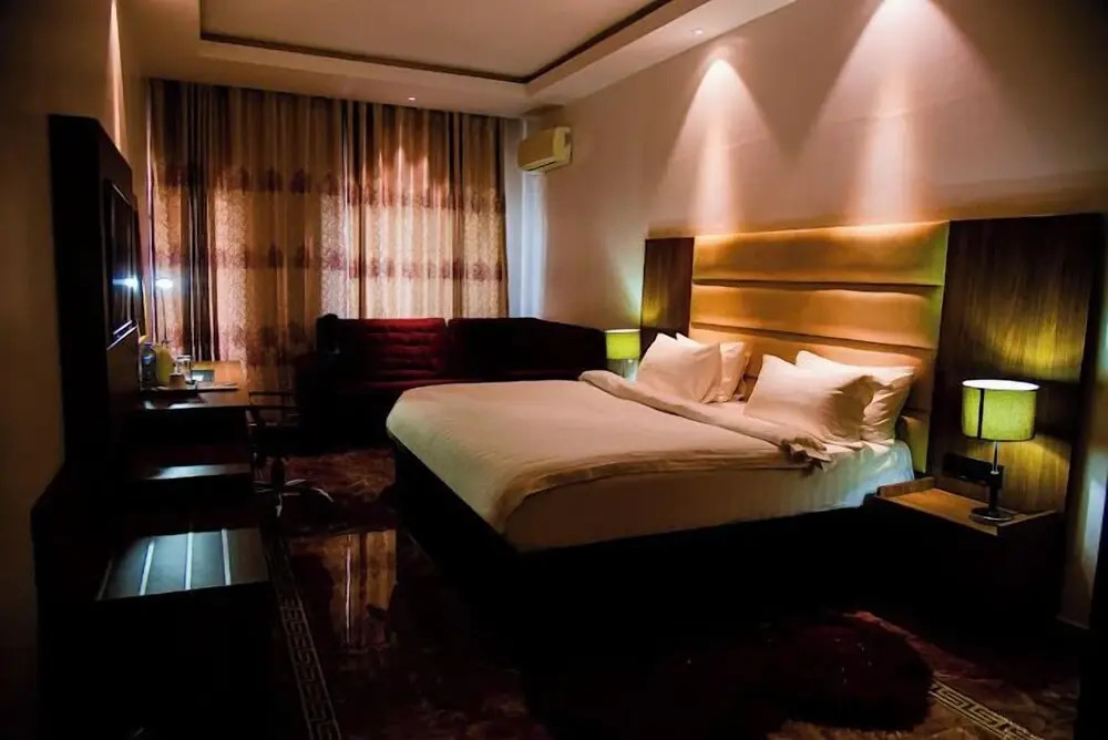 Royal Swiss Apartments and Suites