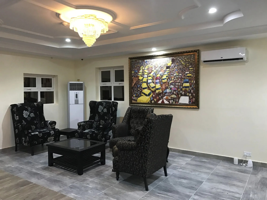 Msquare Hotel GRA
