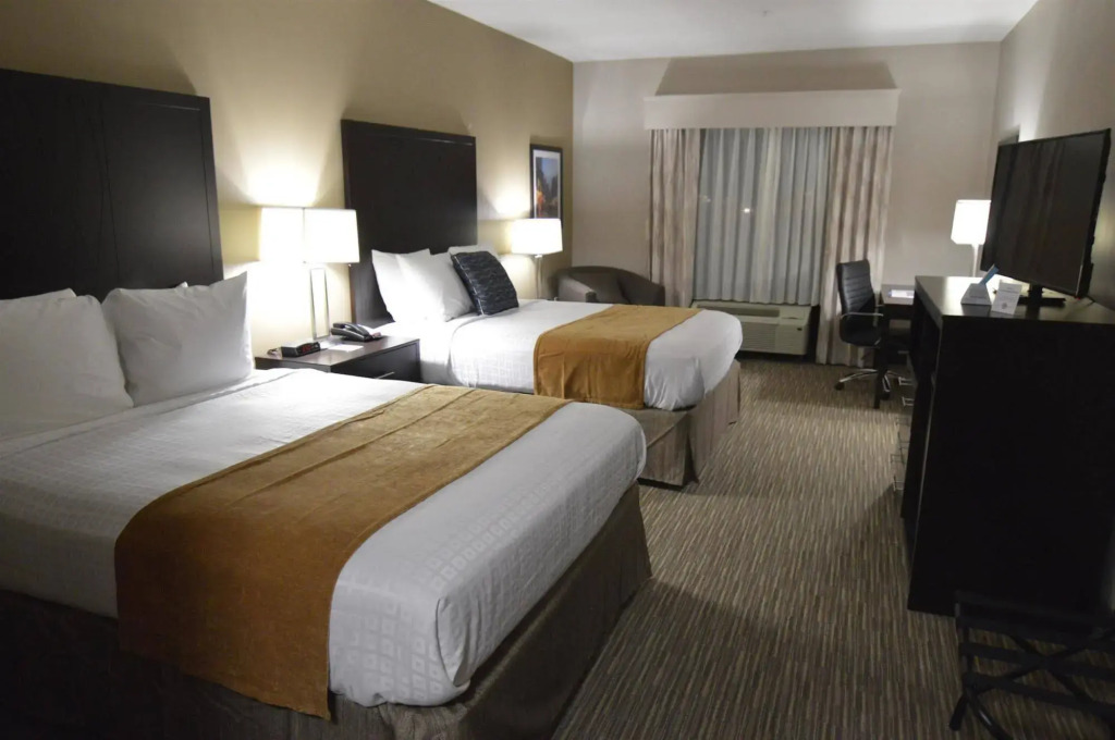 False River Hotel