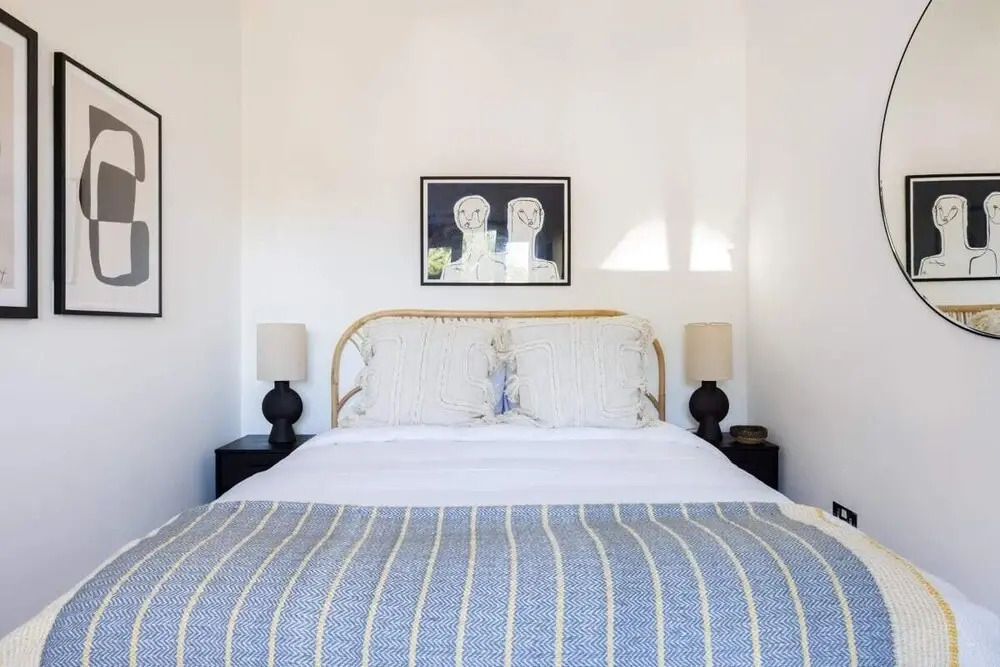 The Shadwell Secret - Contemporary 4bdr House