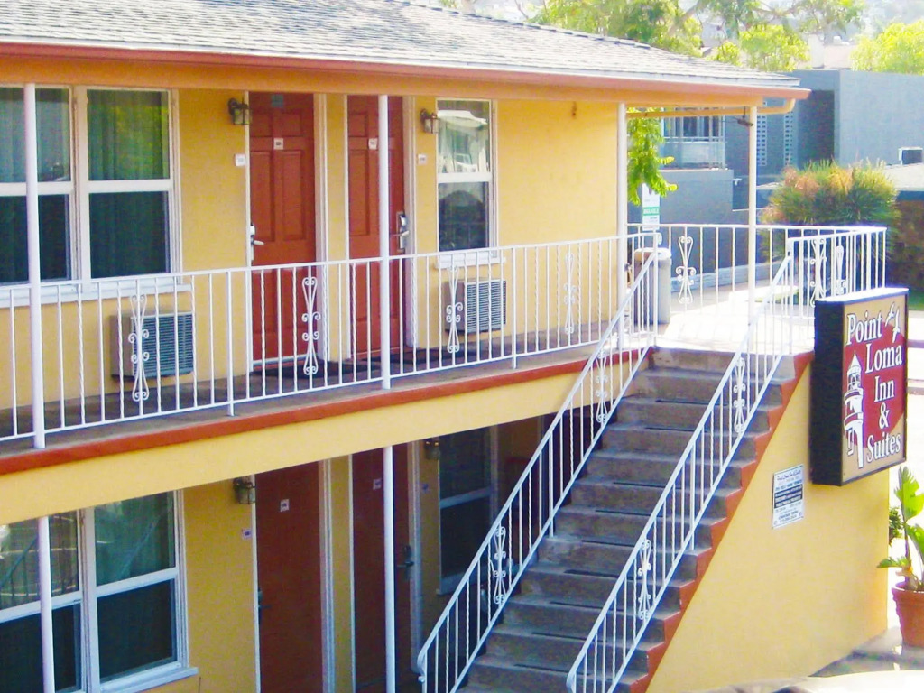 Hotel Point Loma