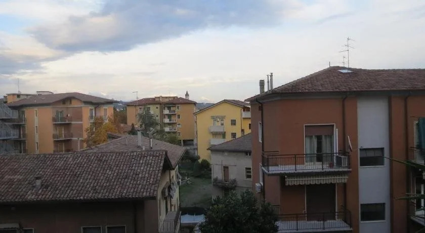 La Dolce Vita Boutique Apartment Elegant Terrace Ponte Pietra
