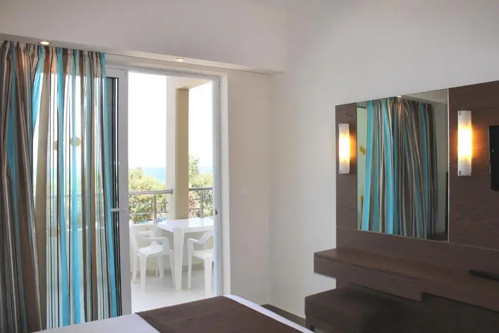 Sea Melody Beach Hotel Apartments