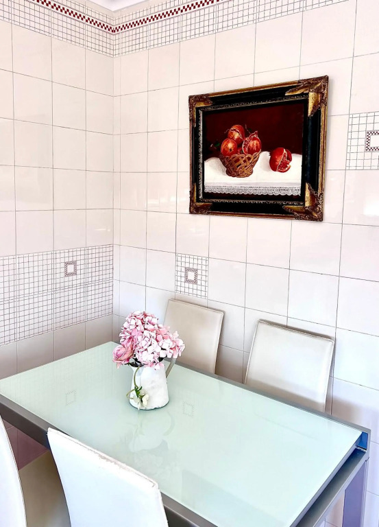 Garay Apartments