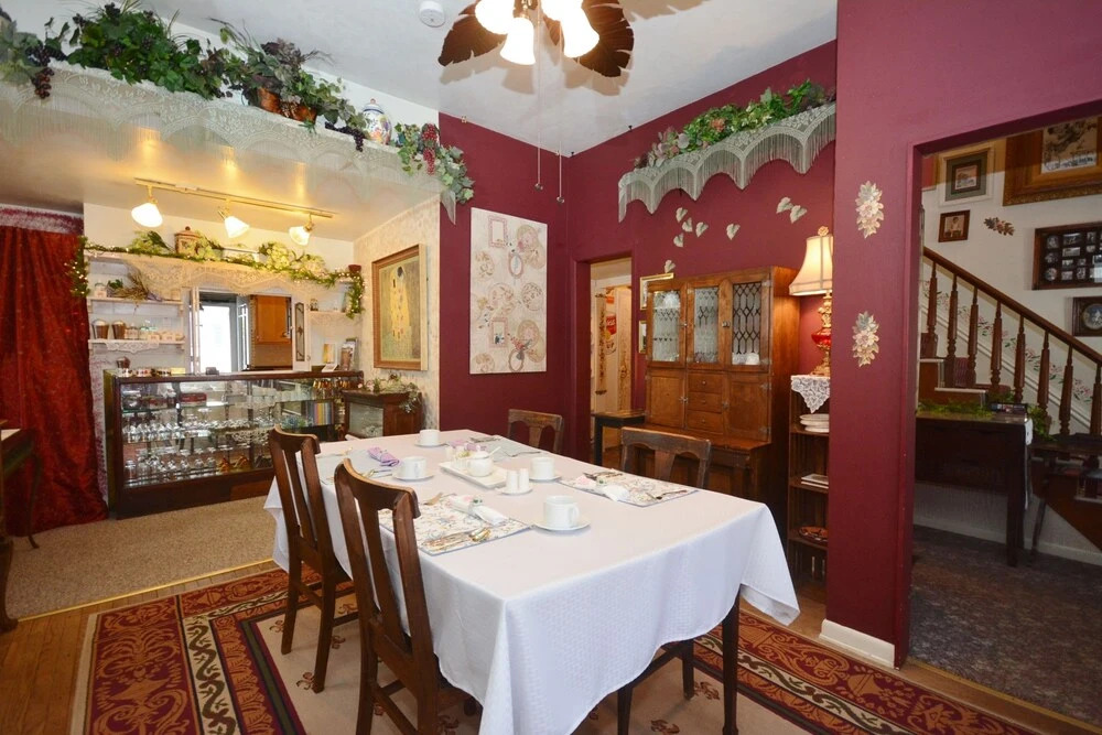Campbell House B&B