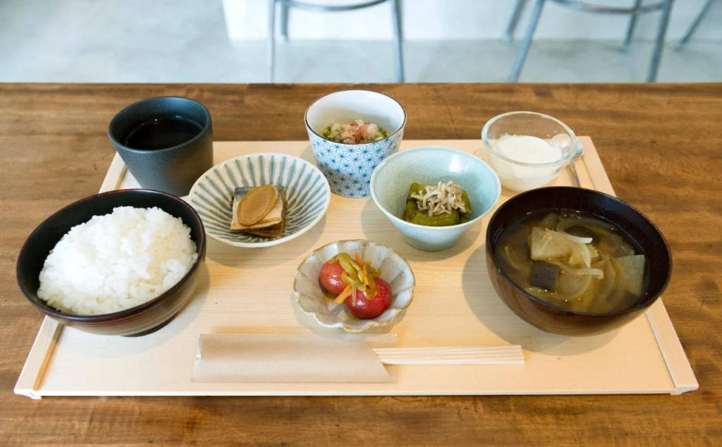 Hostel Yuigahama & Soba Bar
