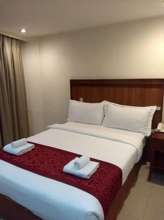 Chinatown Lai Lai Hotel Inc