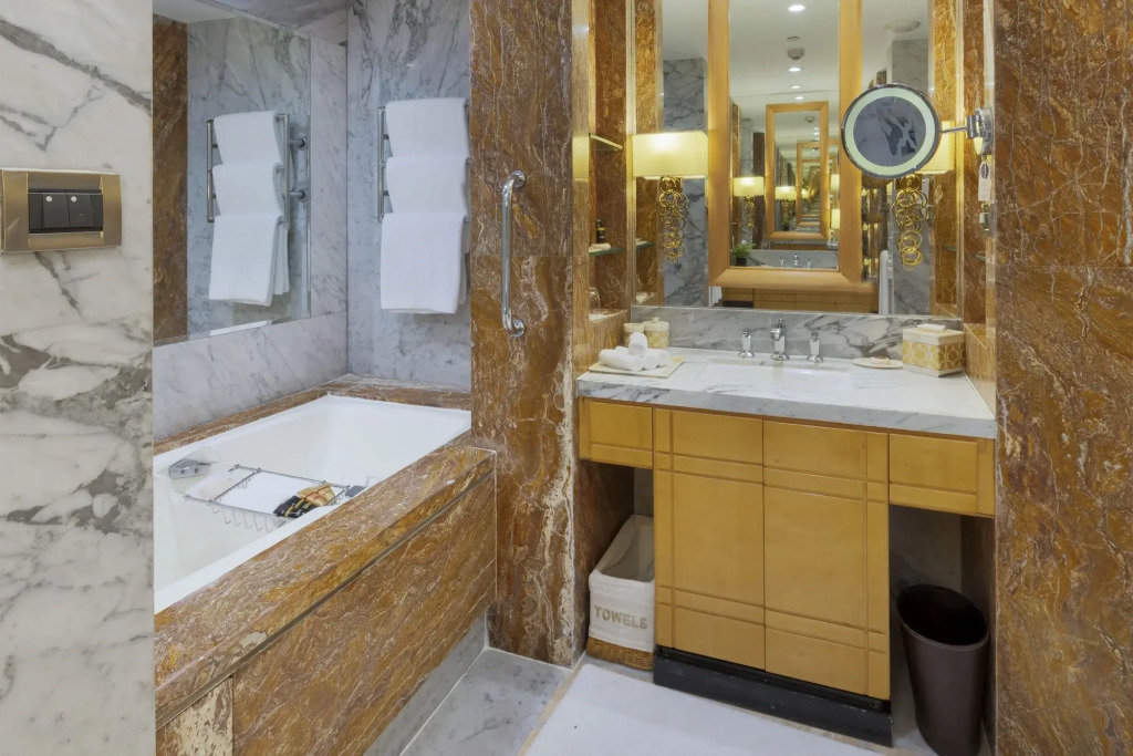 ITC Grand Chola, a Luxury Collection Hotel, Chennai