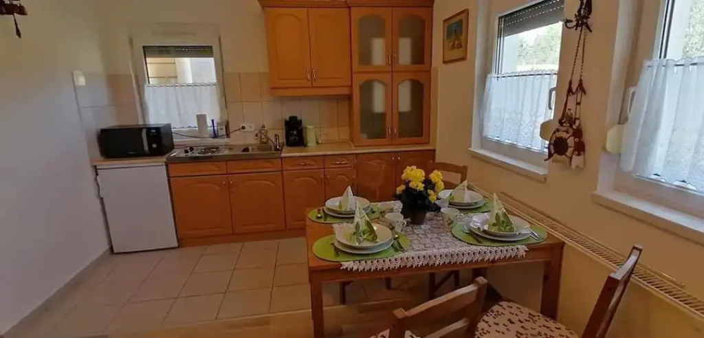 Szaffária Apartman