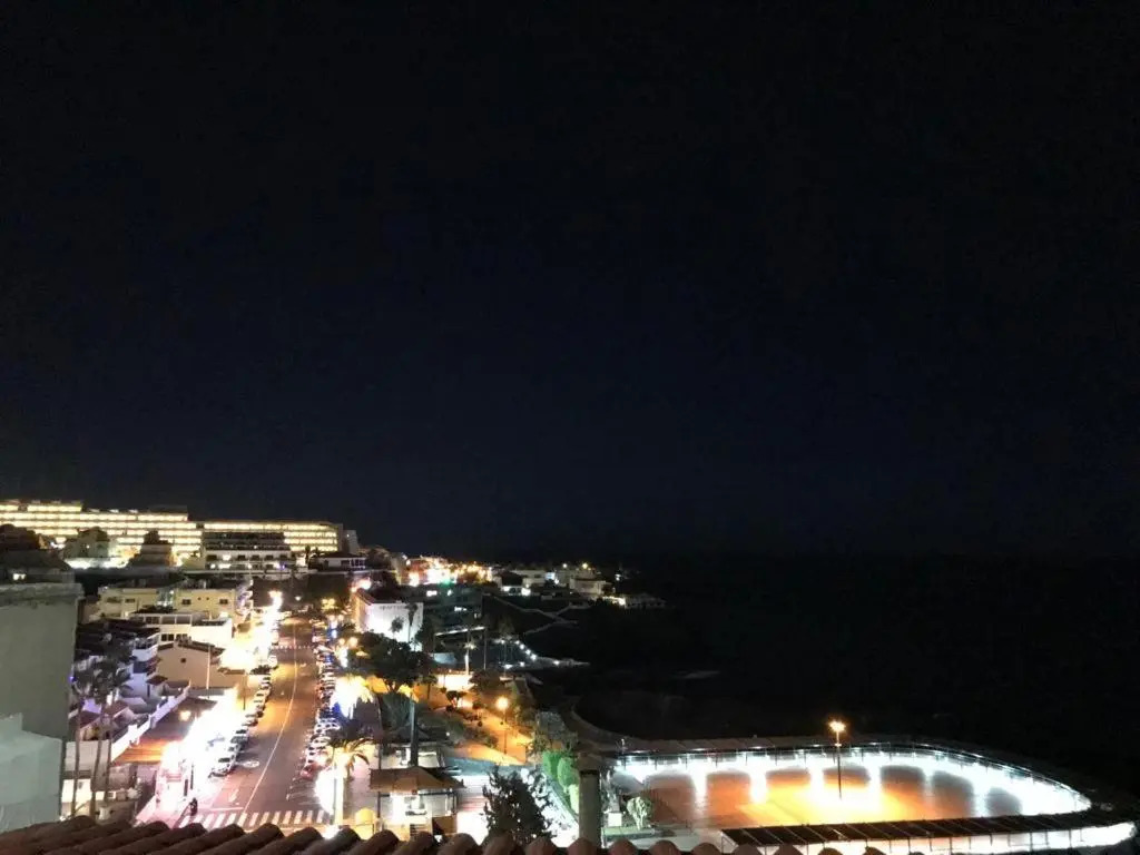 LARGE 150 m2 APARTMENT, NICE VIEW AND LOCATION !