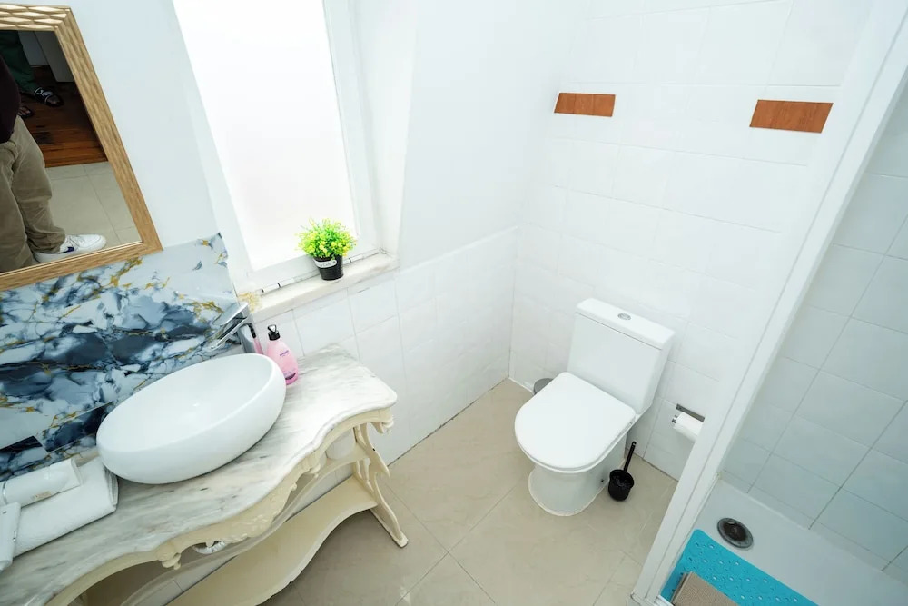 Charming 2 Bedroom Apartment in City Centre Lisboa