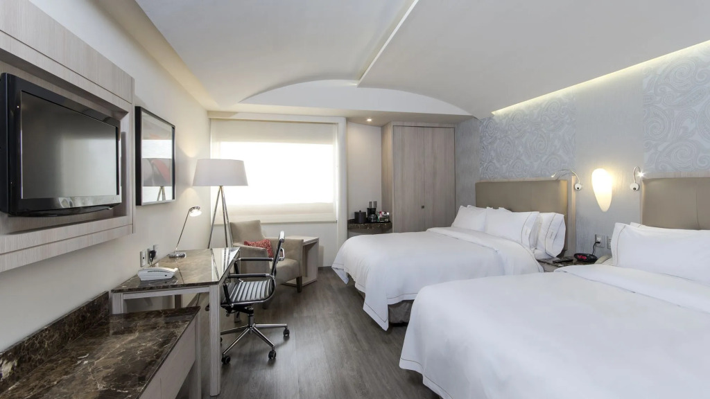 Holiday Inn Express Mexico - Toreo by IHG