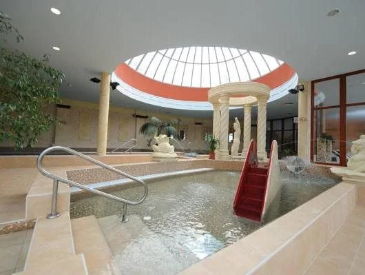 Hotel Narád