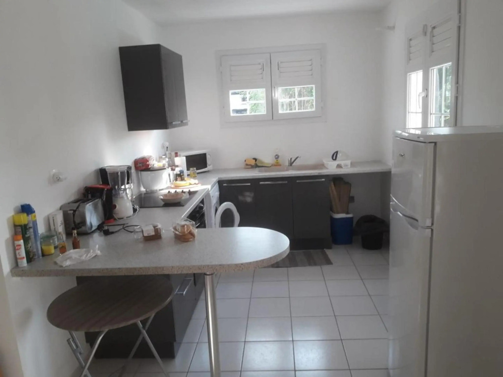 Maison de 2 chambres avec jardin clos et wifi a Sainte Anne a 5 km de la plage