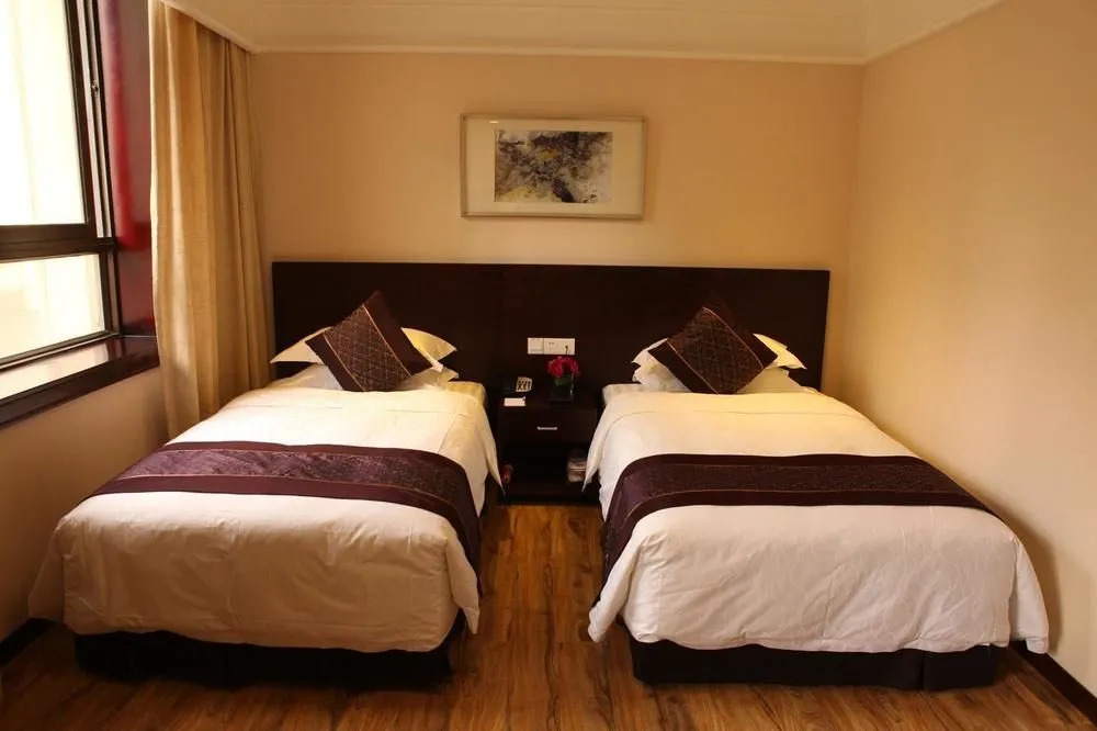 Yangtze Hotel