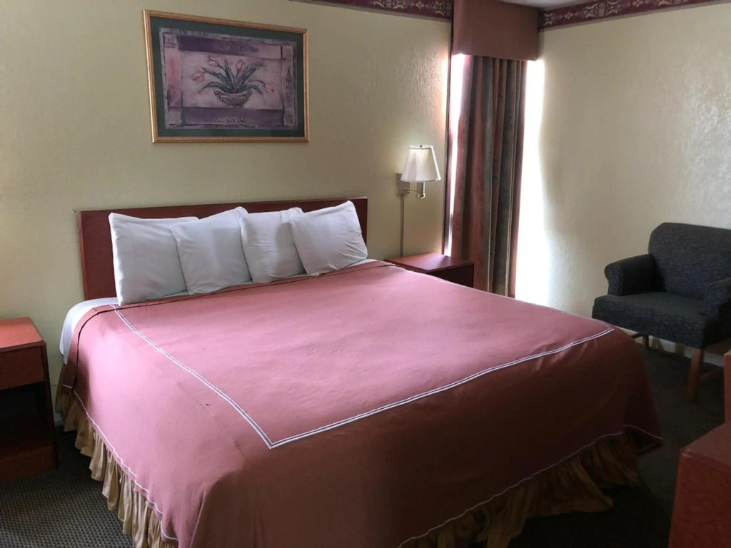 Americas Best Value Inn - Barrington