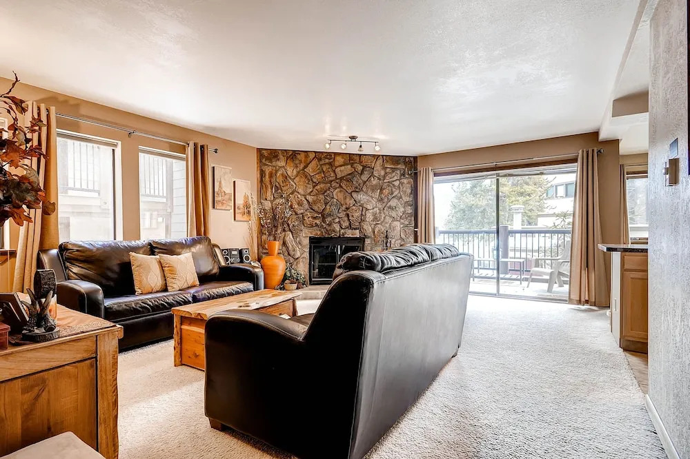 Park Place 101C by RedAwning