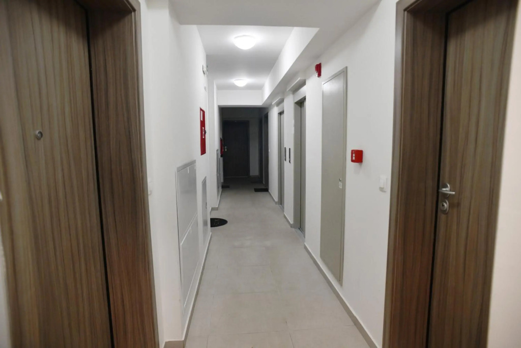 Modern & Cozy near City Center with Balcony, free Parking and coffee