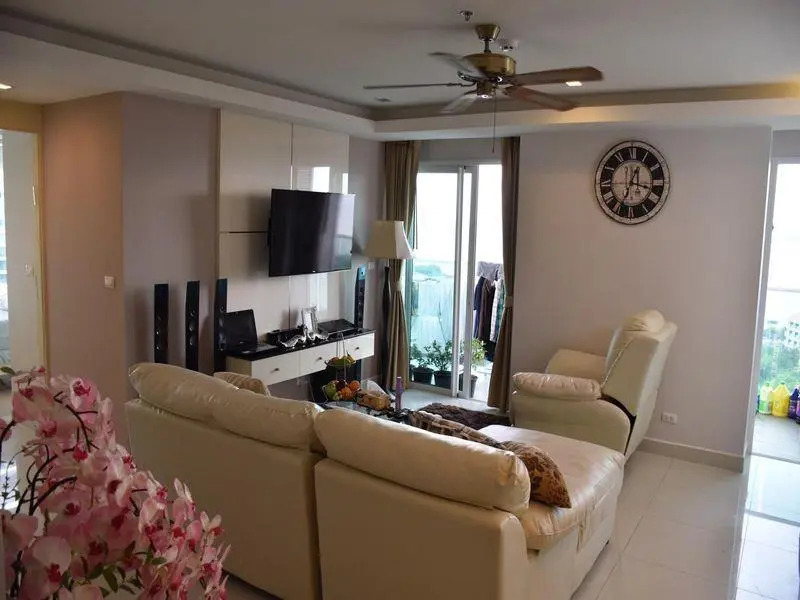 Cosy Beach View Apartments