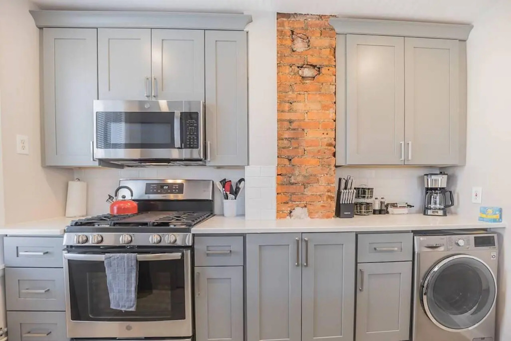 Unit 2 501 S 26th