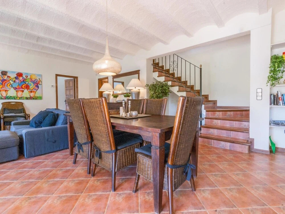 Villa in Calonge with Pool and Mountain Views
