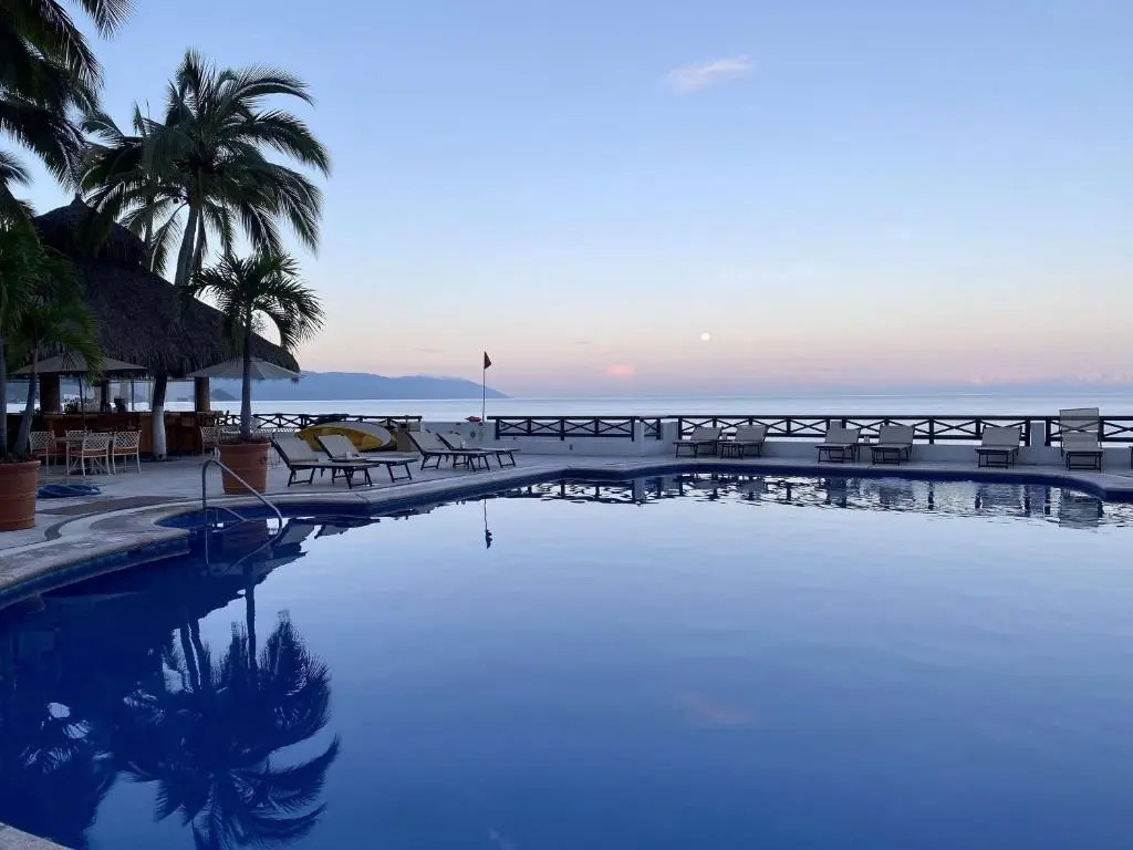 Costa Sur Resort by VRHost
