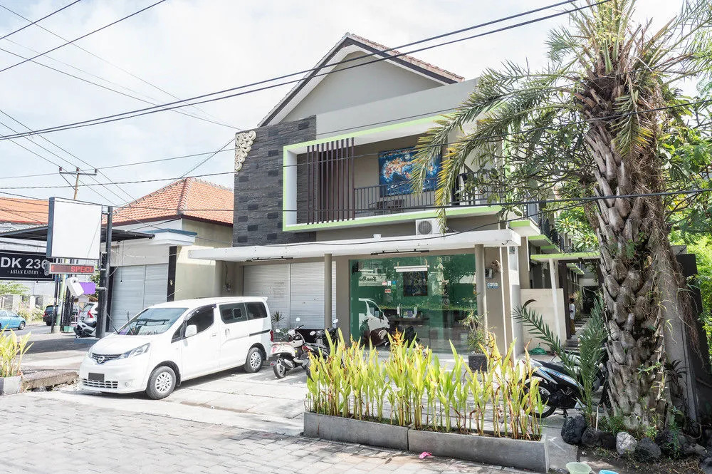 Airy Legian Nakula Barat 10 Kuta Bali
