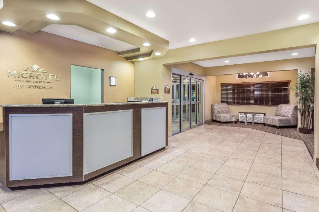 Sleep Inn & Suites Kalamazoo Southwest