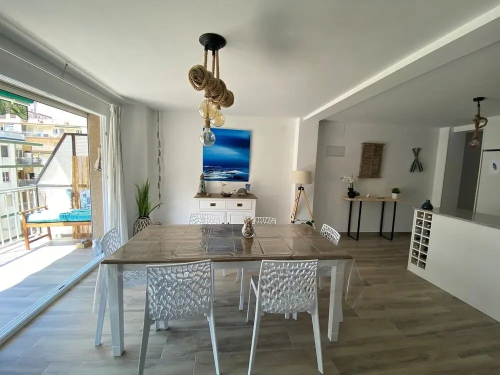 Sea View Apartment 50 Meters From the Beach