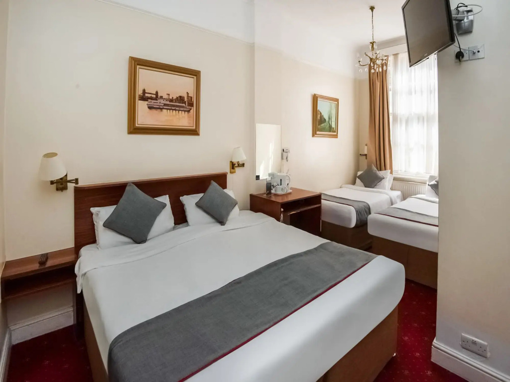 St Georges Hotel