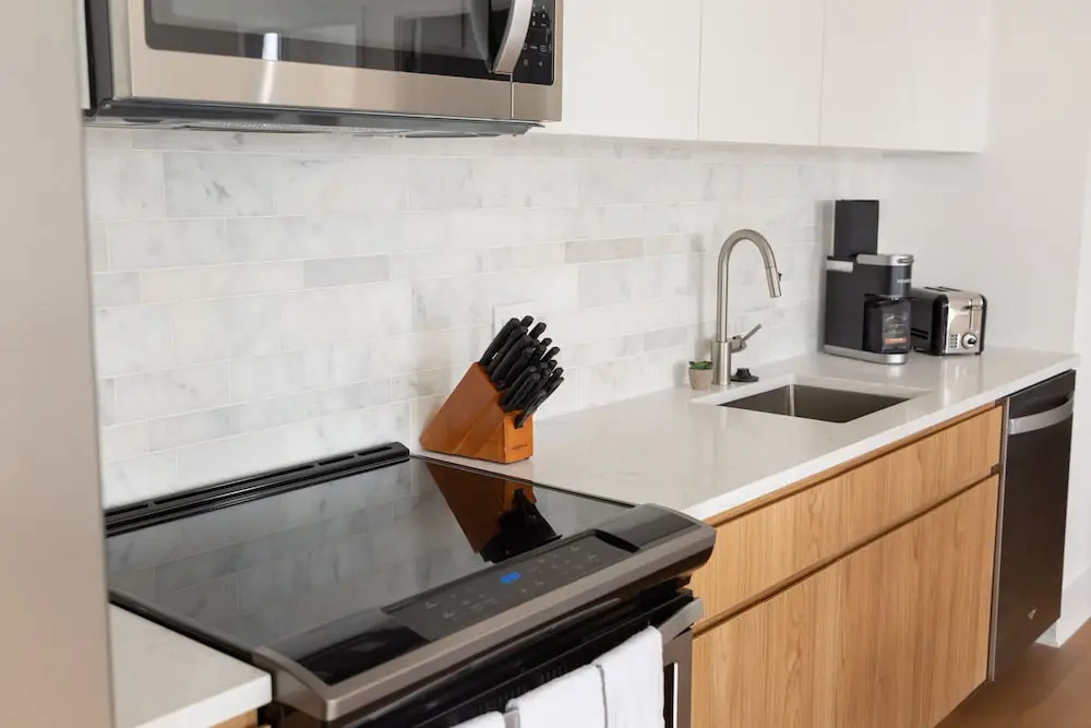 WhyHotel by Placemakr, Union Market