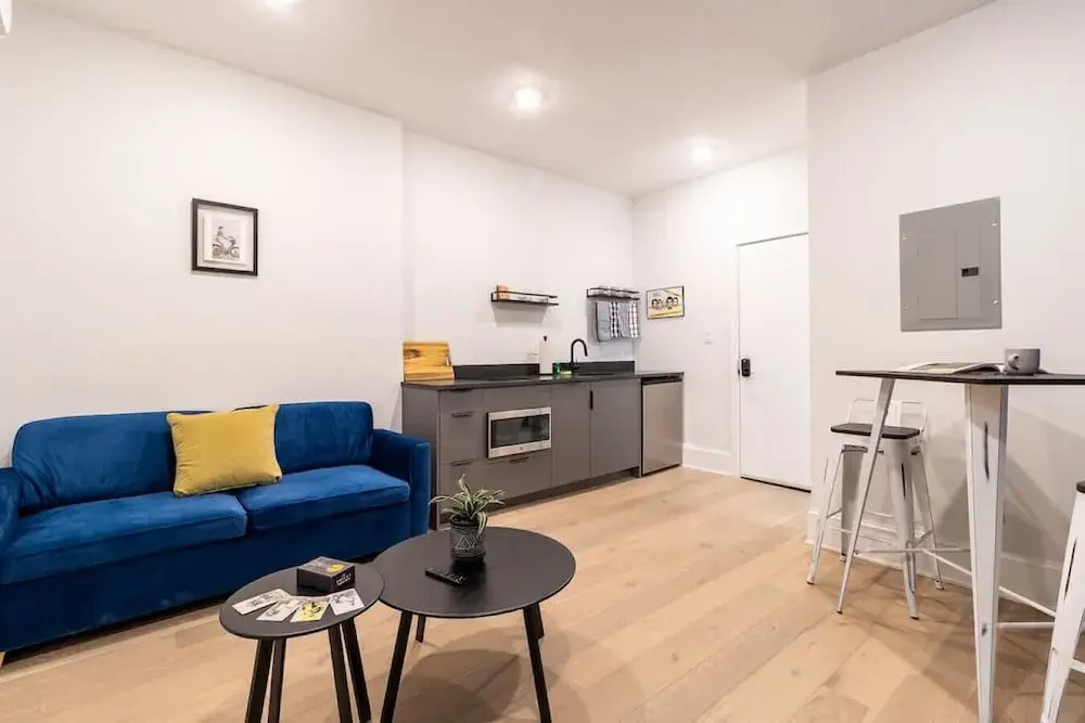 Thena Hotel - Beautiful 1 Bedroom