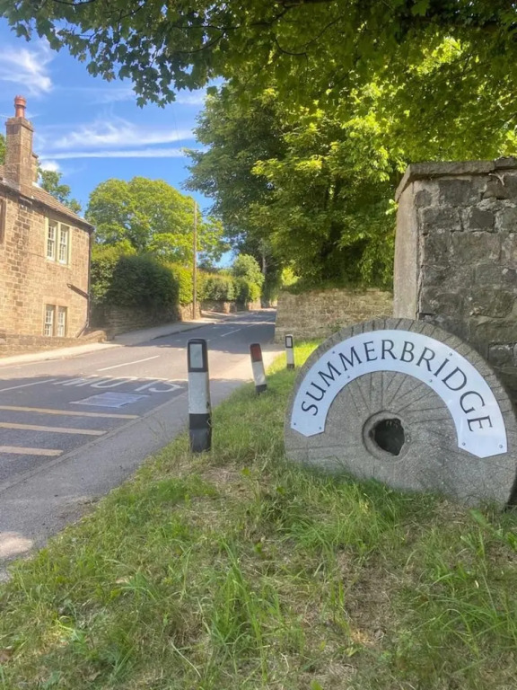 2-bed Flat in Summerbridge Harrogate, Pet Friendly