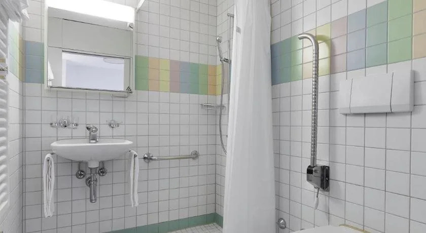 Haus zur Stauffacherin — Women Only (отель для женщин)