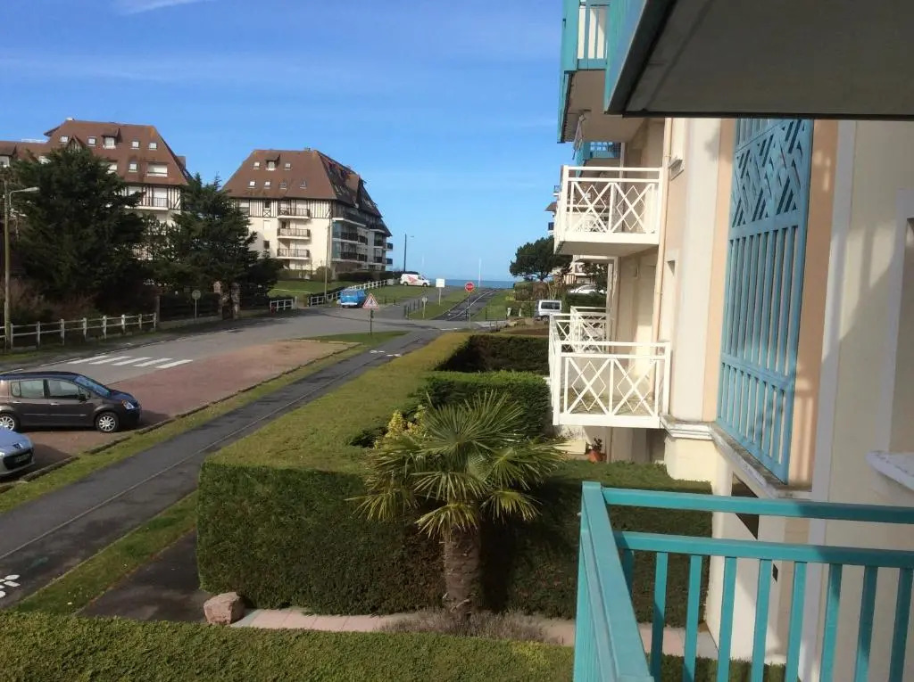 2 pièces 150 de la Mer, Calme,ensoleillé avec Parking