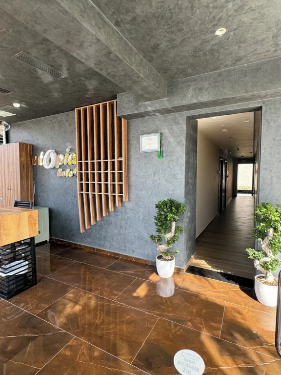 Hotel Utopia
