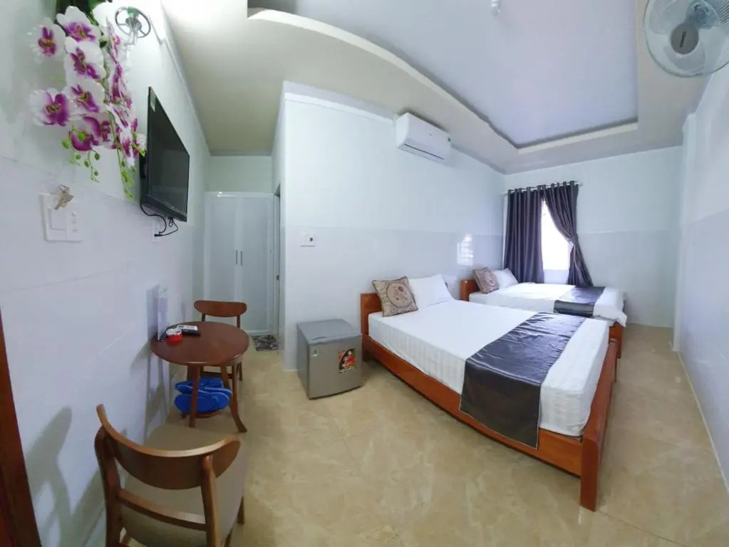Phuong Dung Hotel